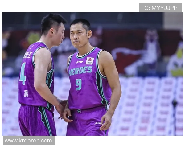 张庆鹏:从篮球场上的拼搏者到社会公益的热心人 张庆鹏:从篮球场上的拼搏者到社会公益的热心人