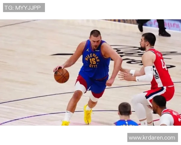 约基奇对阵快船的精彩数据分析与比赛回顾