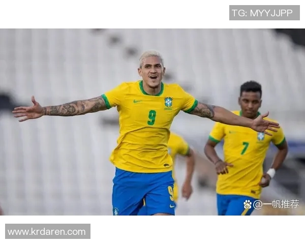 巴西队在世界杯预选赛中以2比0战胜厄瓜多尔展现强大实力 巴西队在世界杯预选赛中以2比0战胜厄瓜多尔展现强大实力