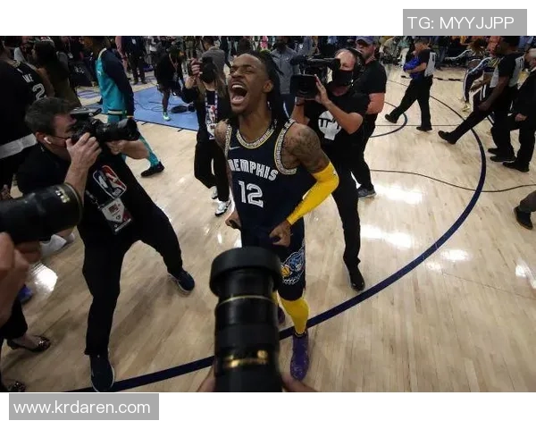 波特兰与休斯敦激战正酣比分揭晓引发球迷热议