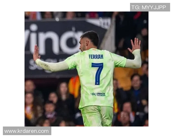 费兰托雷斯的足球之路与未来展望:从新星到顶级球员的成长历程 费兰托雷斯的足球之路与未来展望:从新星到顶级球员的成长历程