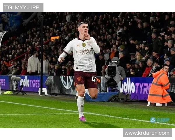 福登的崛起与曼城的辉煌之路探讨年轻球员在现代足球中的重要性