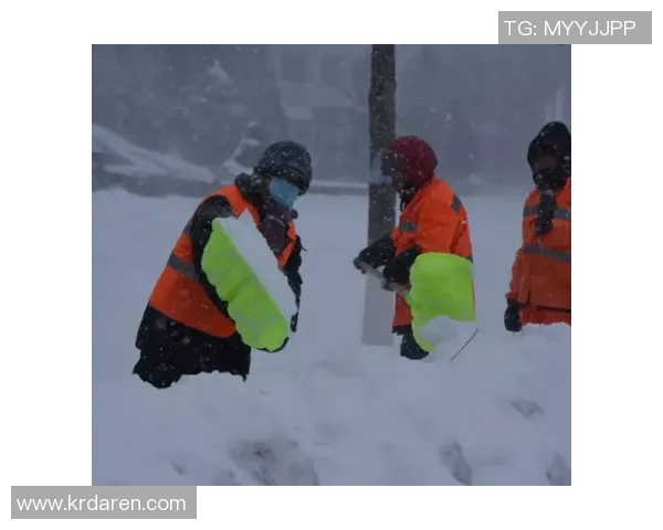 罗马罕见雪灾，古城居民如何智慧应对严寒？