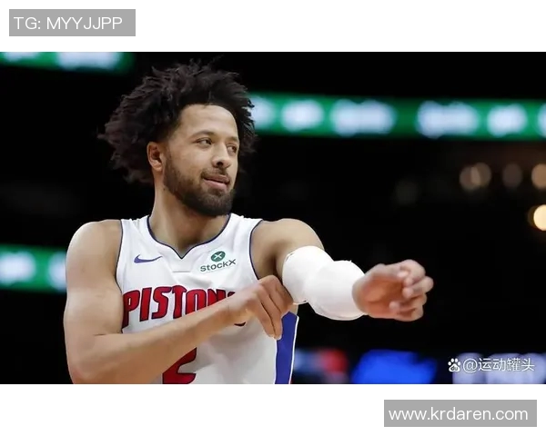 凯德坎宁安如何在NBA赛场上展现领袖风范与个人魅力 凯德坎宁安如何在NBA赛场上展现领袖风范与个人魅力