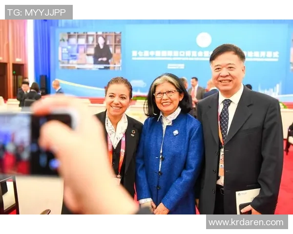 塞拉西的历史遗产与现代影响探讨：从帝国到全球化的转变与反思